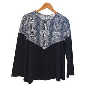 L. Love Black Long Sleeve Snakeskin Top Size Small